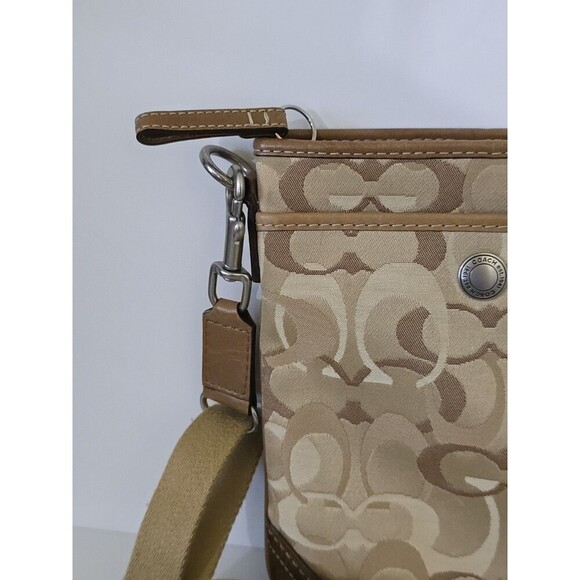 Coach Brown Optic Signature Shoulder Swing Bag Crossbody DO6Q 10148 Suade - Picture 5 of 11